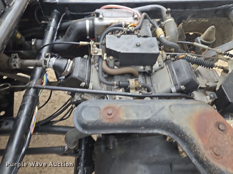 image for item EQ3953 2003 Kawasaki Mule utility vehicle