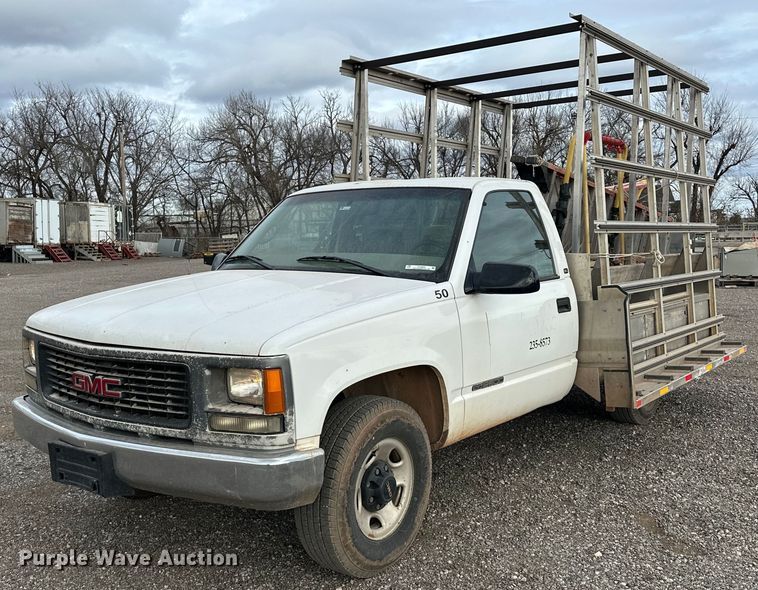 image for item ER4838 1997 GMC Sierra C2500 flatbed pickup truck