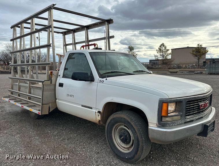 image for item ER4838 1997 GMC Sierra C2500 flatbed pickup truck