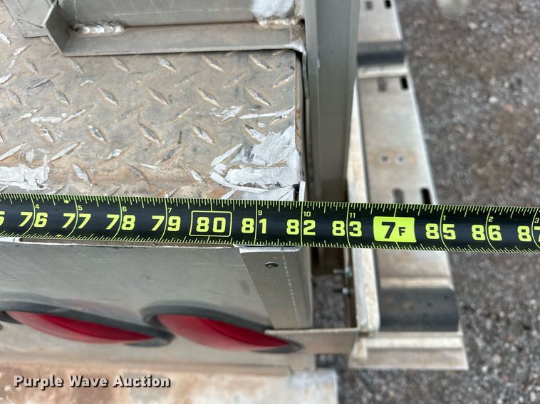 image for item ER4838 1997 GMC Sierra C2500 flatbed pickup truck