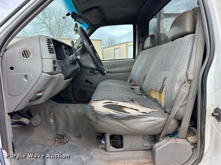 image for item ER4838 1997 GMC Sierra C2500 flatbed pickup truck