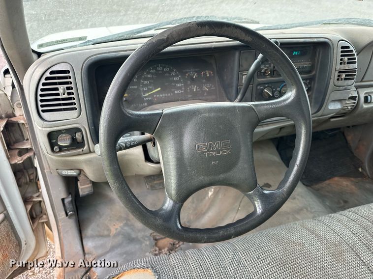 image for item ER4838 1997 GMC Sierra C2500 flatbed pickup truck