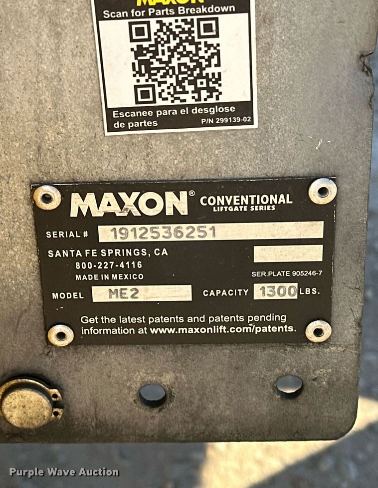 image for item ER4905 2019 Ford F350 Super Duty XL utility bed pickup truck