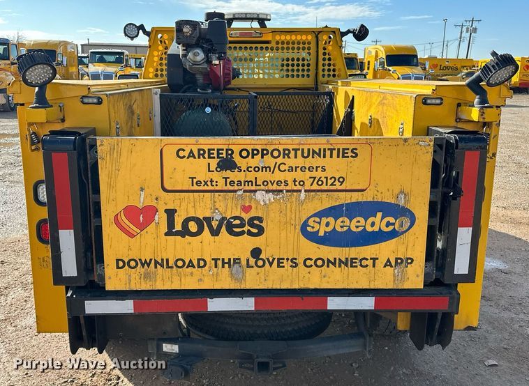 image for item ER4908 2016 Ford F350 Super Duty XL utility bed pickup truck