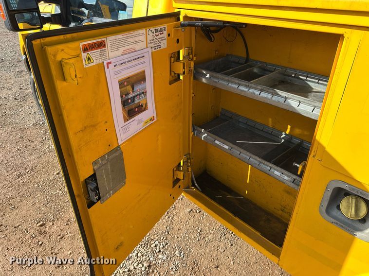 image for item ER4908 2016 Ford F350 Super Duty XL utility bed pickup truck