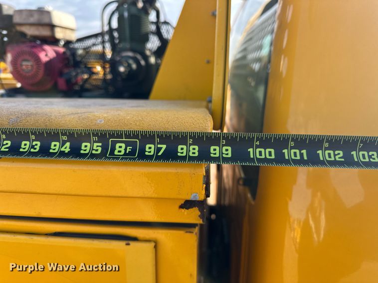 image for item ER4908 2016 Ford F350 Super Duty XL utility bed pickup truck