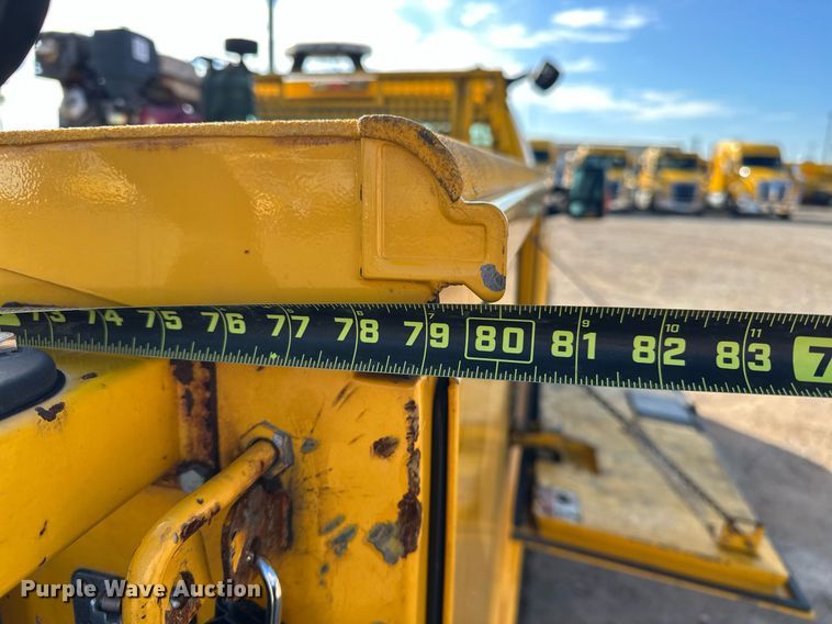 image for item ER4908 2016 Ford F350 Super Duty XL utility bed pickup truck