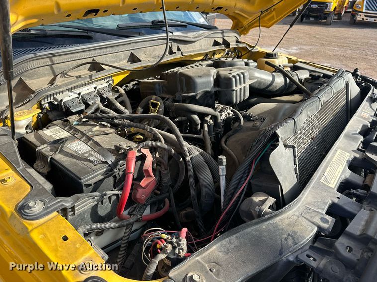 image for item ER4908 2016 Ford F350 Super Duty XL utility bed pickup truck