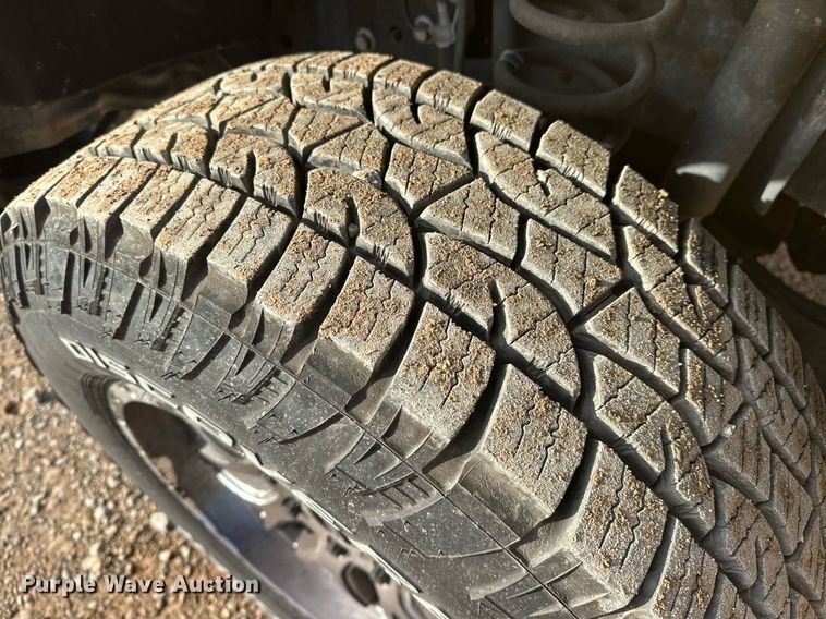 image for item ER4908 2016 Ford F350 Super Duty XL utility bed pickup truck