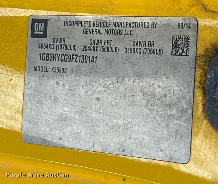 image for item ER4909 2015 Chevrolet Silverado 3500HD utility bed pickup truck