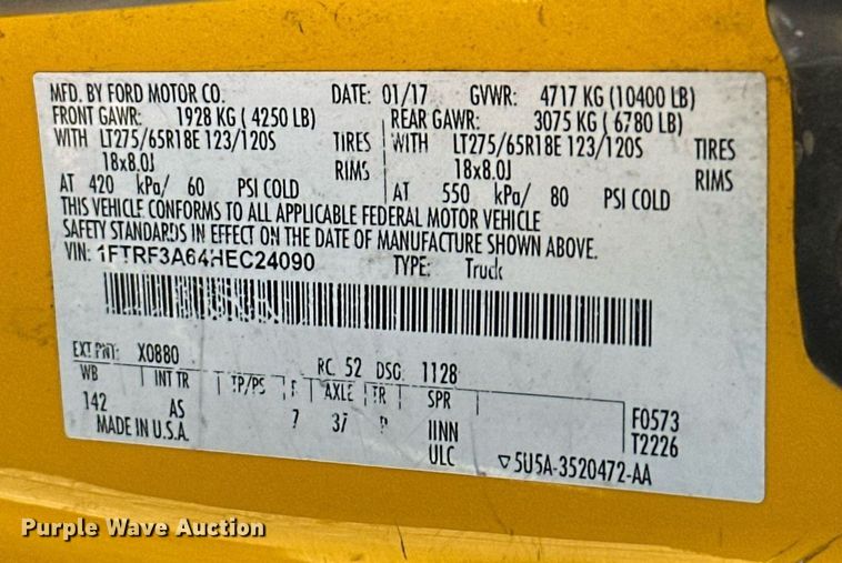 image for item ER4910 2017 Ford F350 Super Duty XL utility bed pickup truck