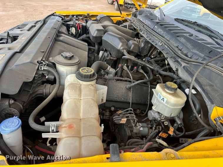 image for item ER4912 2017 Ford F350 Super Duty XL utility bed pickup truck