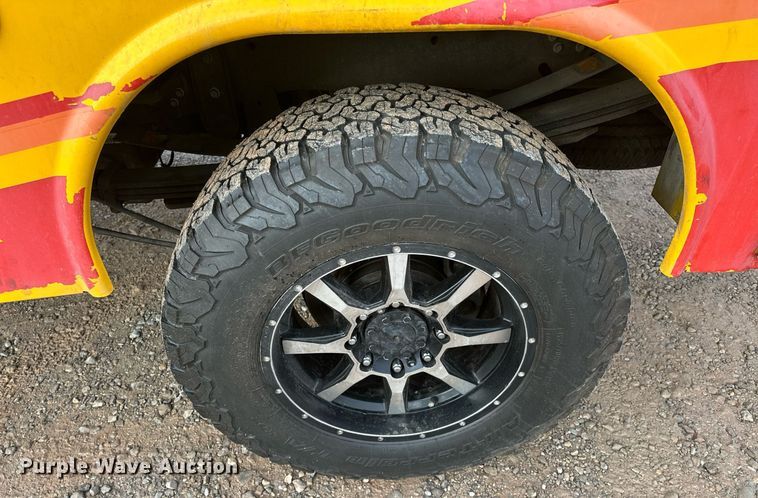 image for item ER4912 2017 Ford F350 Super Duty XL utility bed pickup truck