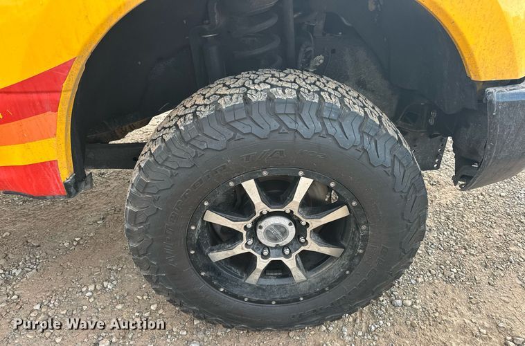 image for item ER4912 2017 Ford F350 Super Duty XL utility bed pickup truck