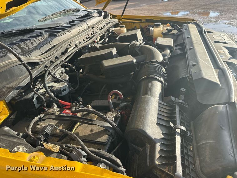 image for item ER4913 2020 Ford F350 Super Duty XL utility bed pickup truck