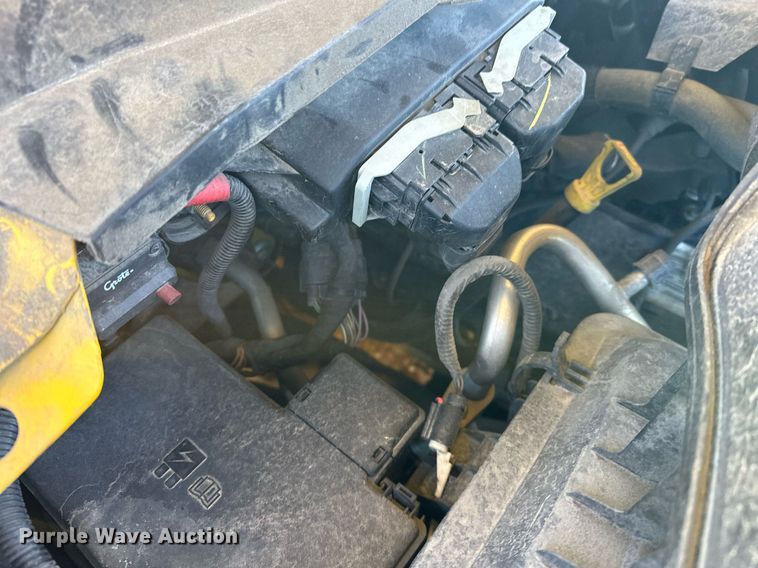 image for item ER4915 2018 Ford F350 Super Duty XL utility bed pickup truck