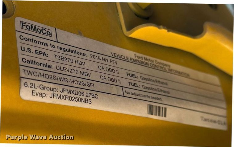 image for item ER4915 2018 Ford F350 Super Duty XL utility bed pickup truck