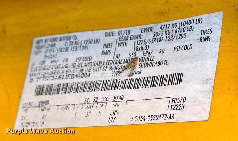 image for item ER4915 2018 Ford F350 Super Duty XL utility bed pickup truck