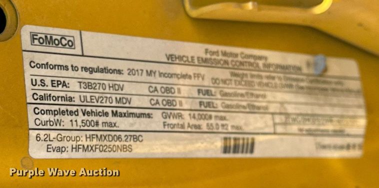 image for item ER4916 2017 Ford F350 Super Duty XL utility bed pickup truck