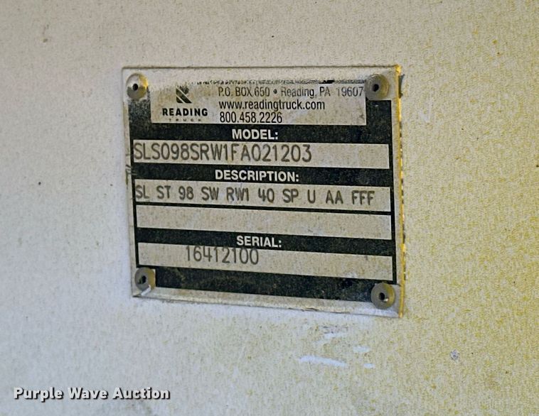 image for item ER4918 2016 Chevrolet Silverado 3500HD utility bed pickup truck