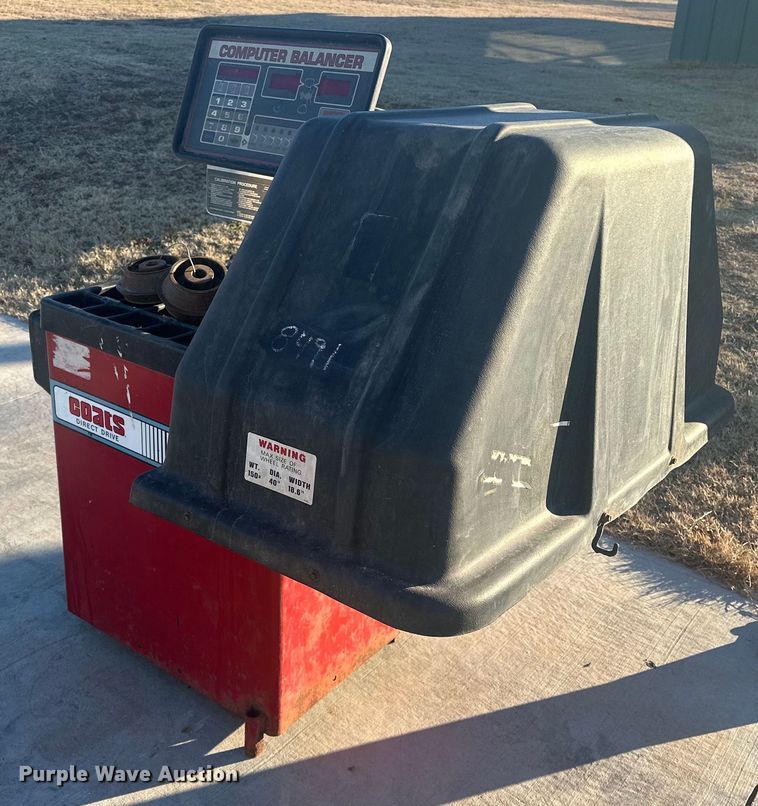 image for item ER4920 Coats 1050S tire balancer