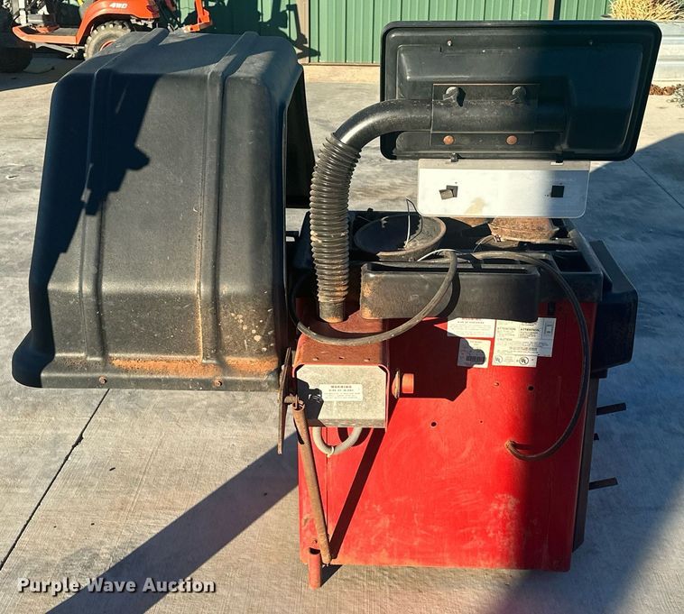 image for item ER4920 Coats 1050S tire balancer