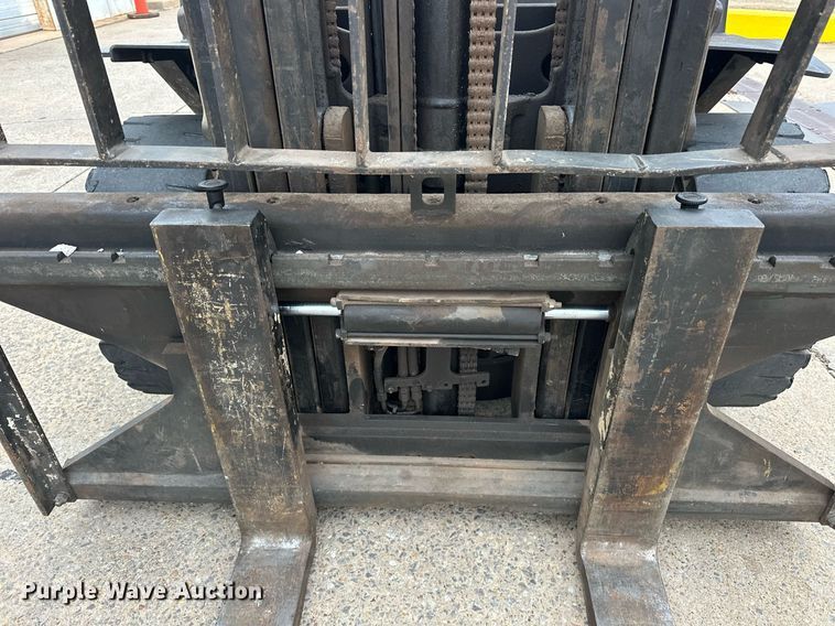 image for item ER4945 2000 Yale GLP065TGNUAE093 forklift