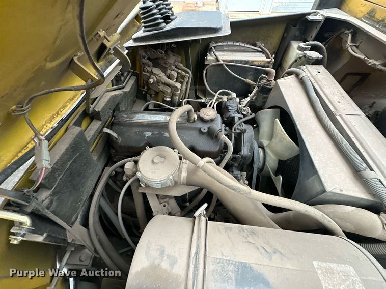 image for item ER4945 2000 Yale GLP065TGNUAE093 forklift