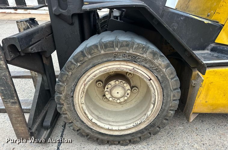 image for item ER4945 2000 Yale GLP065TGNUAE093 forklift