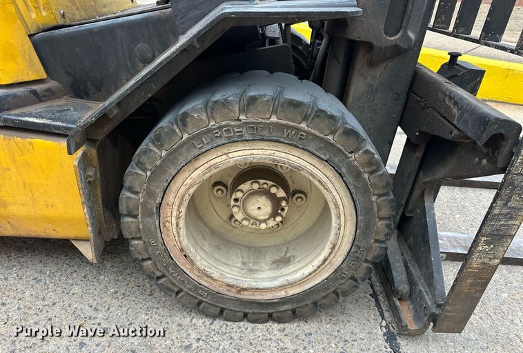 image for item ER4945 2000 Yale GLP065TGNUAE093 forklift