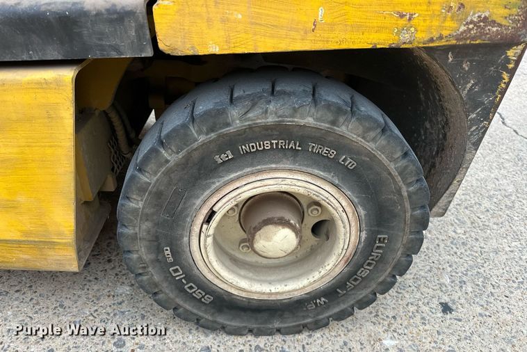 image for item ER4945 2000 Yale GLP065TGNUAE093 forklift