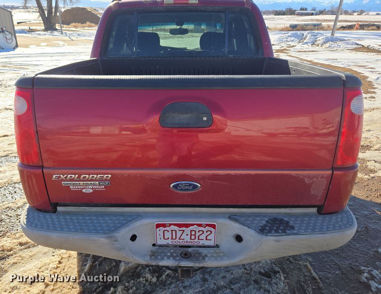 image for item ER5120 2003 Ford Explorer Sport Trac pickup truck