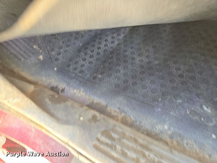 image for item ER5120 2003 Ford Explorer Sport Trac pickup truck