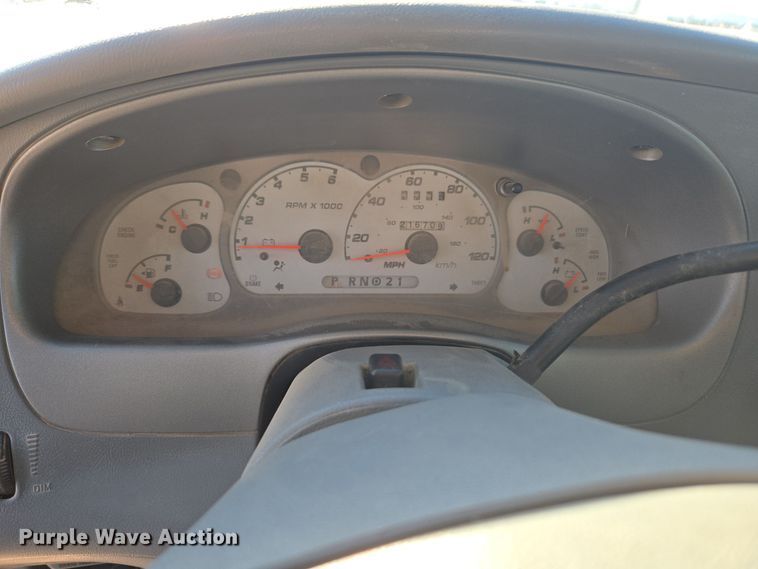 image for item ER5120 2003 Ford Explorer Sport Trac pickup truck