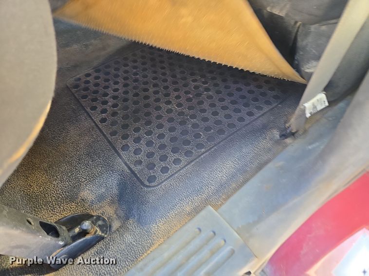 image for item ER5120 2003 Ford Explorer Sport Trac pickup truck