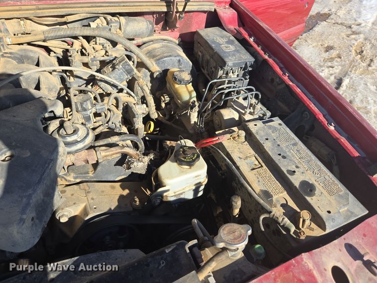 image for item ER5120 2003 Ford Explorer Sport Trac pickup truck