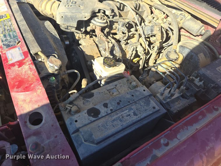 image for item ER5120 2003 Ford Explorer Sport Trac pickup truck