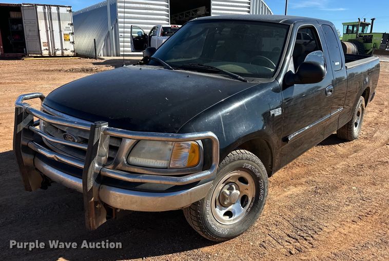 image for item ER8360 2003 Ford F150 SuperCab pickup truck