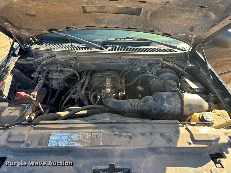 image for item ER8360 2003 Ford F150 SuperCab pickup truck