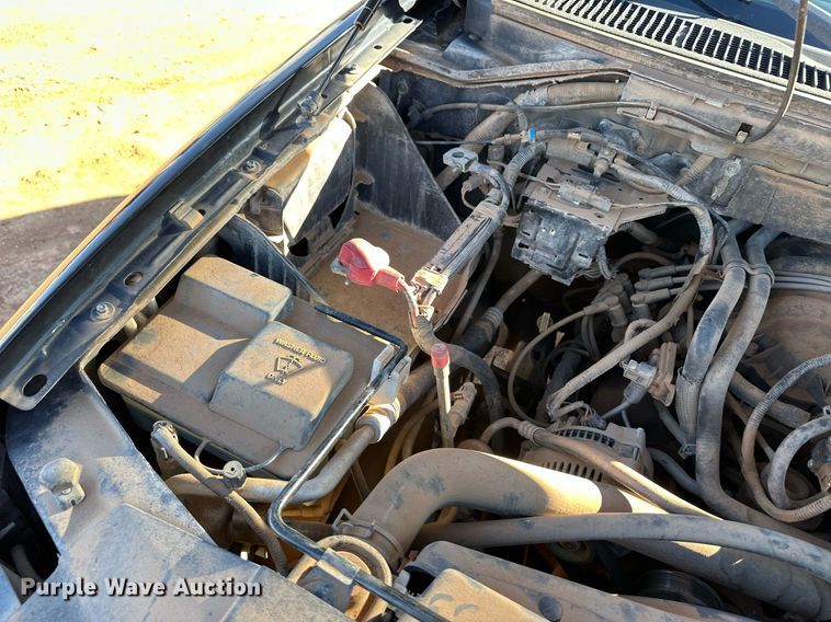 image for item ER8360 2003 Ford F150 SuperCab pickup truck