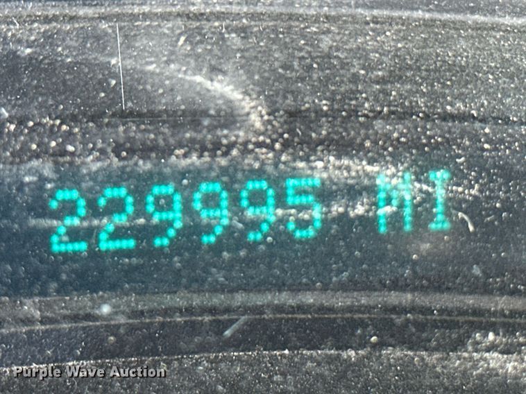 image for item ER8480 2005 Chevrolet Silverado 1500  Ext. Cab pickup truck