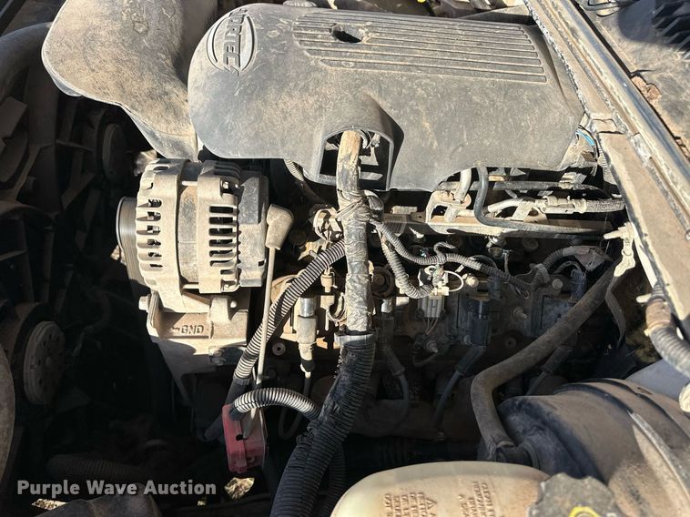 image for item ER8480 2005 Chevrolet Silverado 1500  Ext. Cab pickup truck