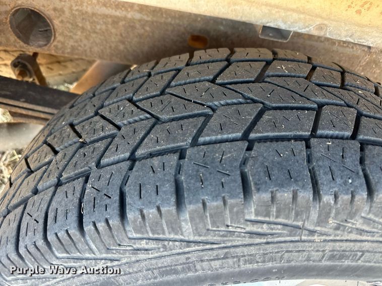 image for item ER8480 2005 Chevrolet Silverado 1500  Ext. Cab pickup truck