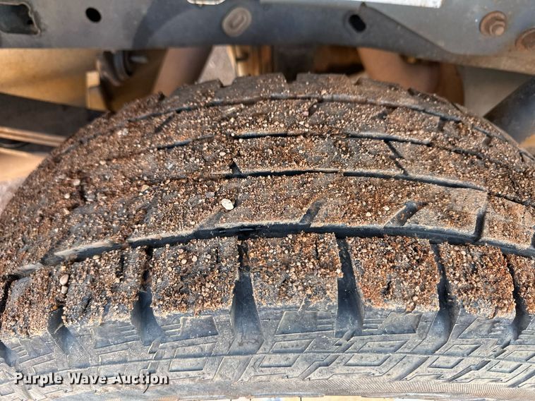 image for item ER8663 2011 Ford F150 SuperCrew pickup truck