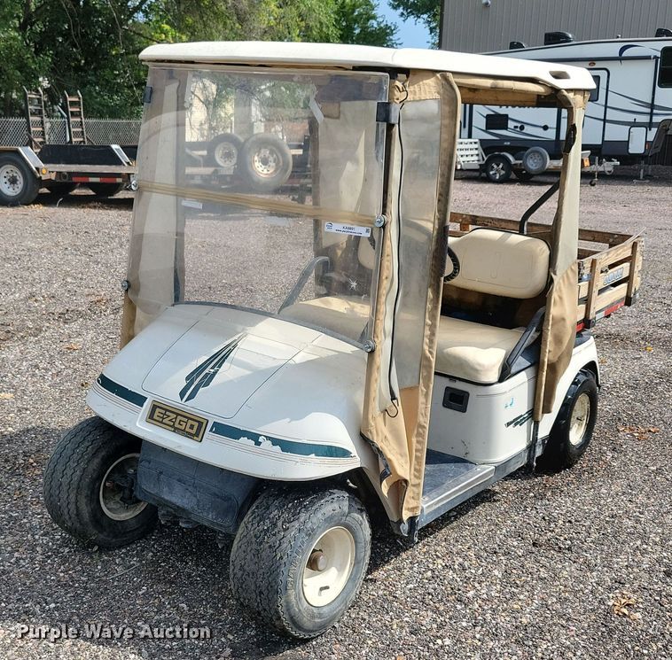 image for item KA9891 EZGO golf cart