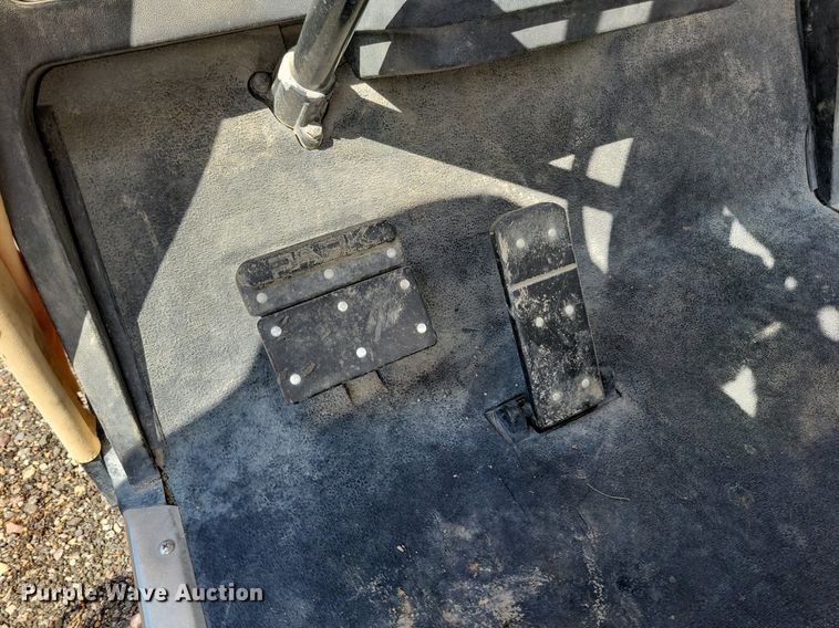 image for item KA9891 EZGO golf cart