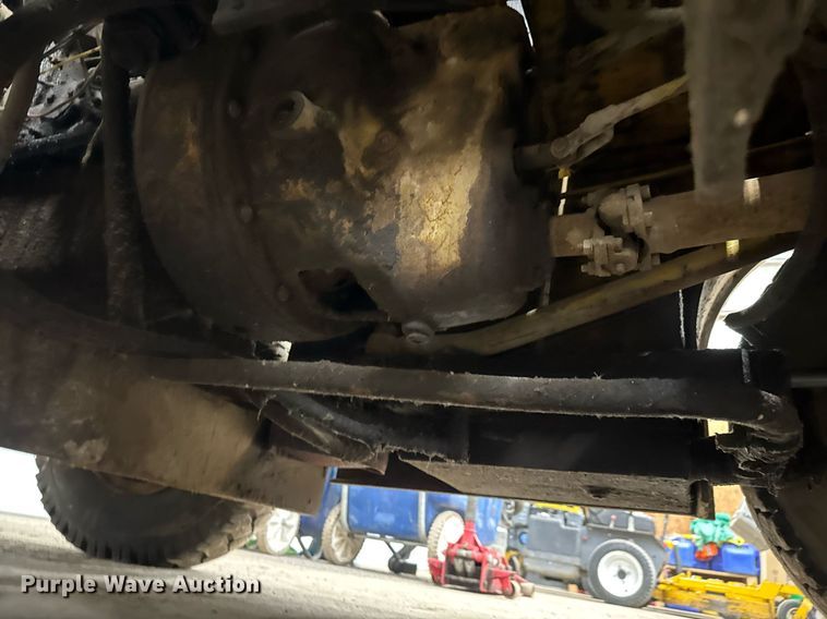 image for item LH9451 Allis-Chalmers FPL40-24 forklift