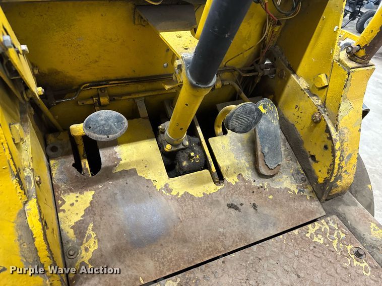 image for item LH9451 Allis-Chalmers FPL40-24 forklift