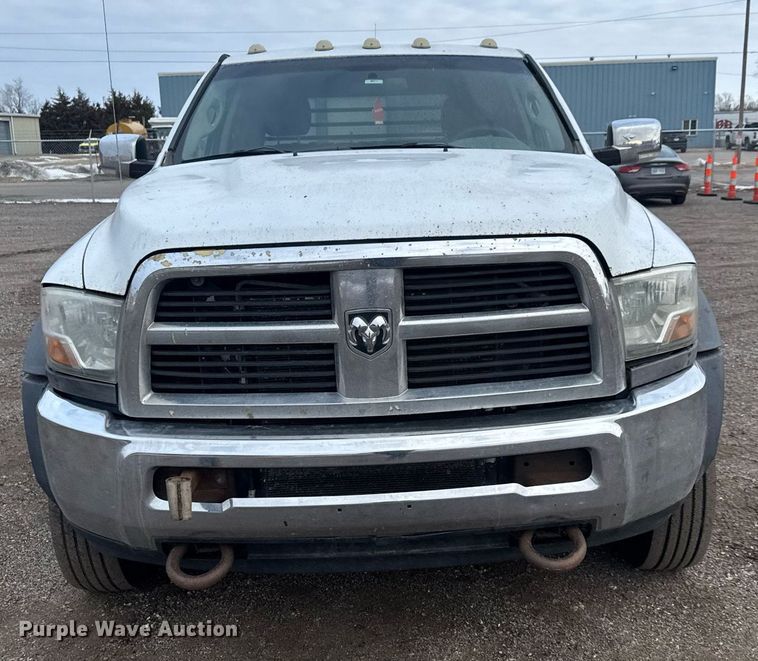 image for item LH9455 2011 Dodge Ram 4500HD Crew Cab flatbed truck