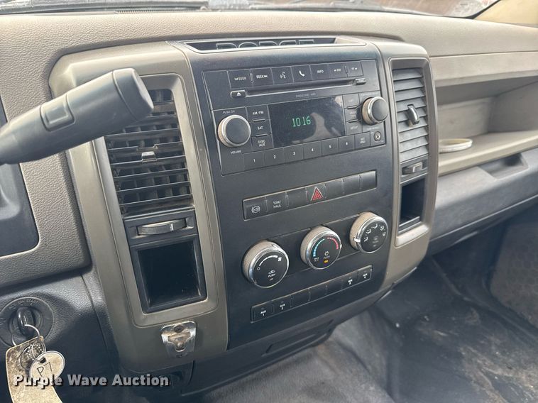 image for item LH9455 2011 Dodge Ram 4500HD Crew Cab flatbed truck